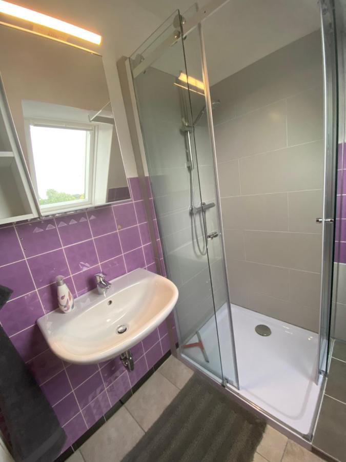 Ferienwohnung Mit Balkon Und Eingezaeunten Garten Aurich Eksteriør billede